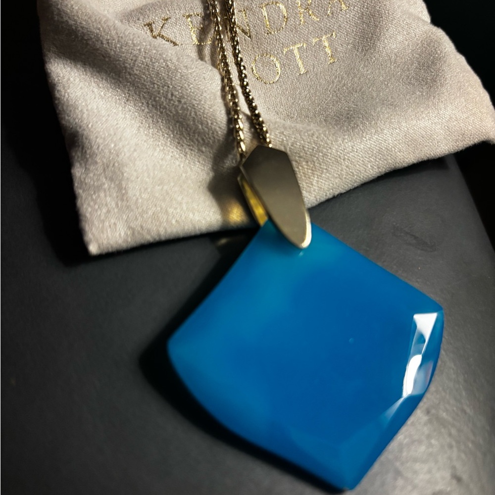 Kendra Scott Azure Blue Geometric Necklace
